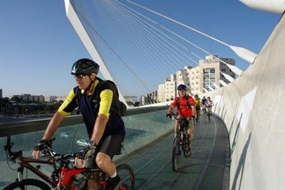 Велосипедисты в Израиле